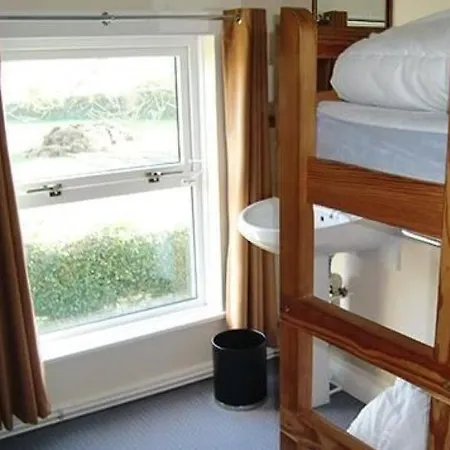 Hostel Yha Boswinger